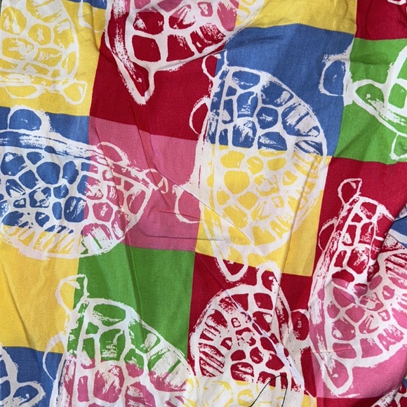 Lilly Pulitzer Resort Fit Turtle Patchwork Printed Bermuda Shorts - 8 - Picture 11 of 11